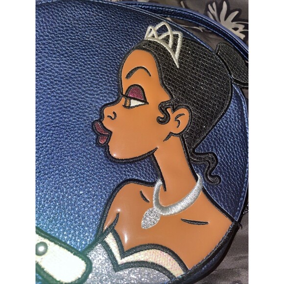 Danielle Nicole X Disney Princess And The Frog Tiana Crossbody Bag - Picture 3 of 16